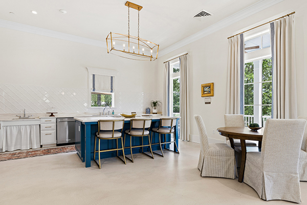 Calcutta House Image - kitchen